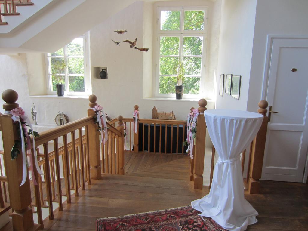 Burg Boetzelaer Hotel Калкар Екстериор снимка