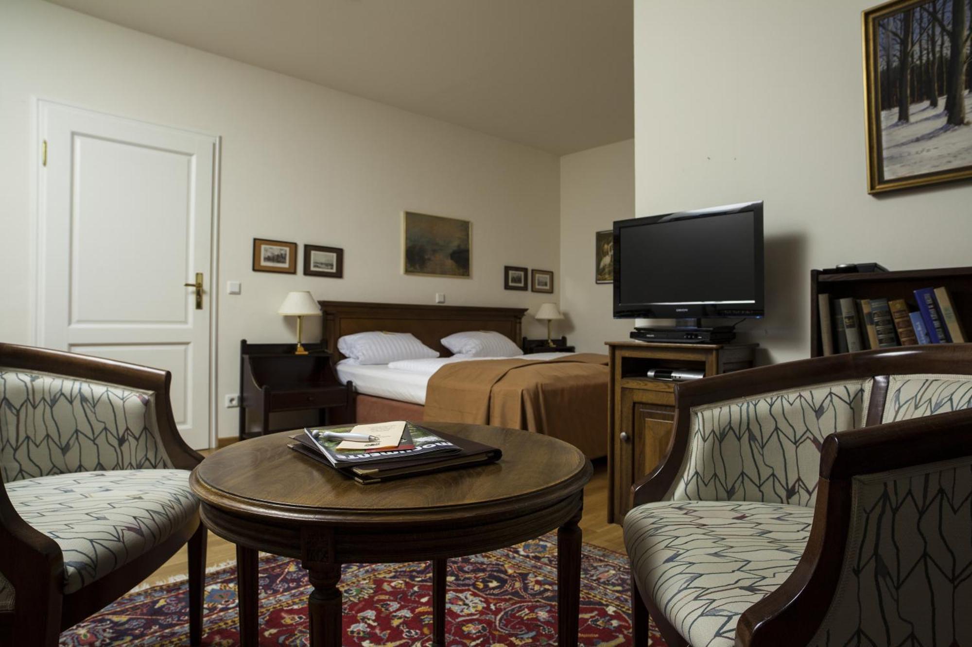 Burg Boetzelaer Hotel Калкар Стая снимка